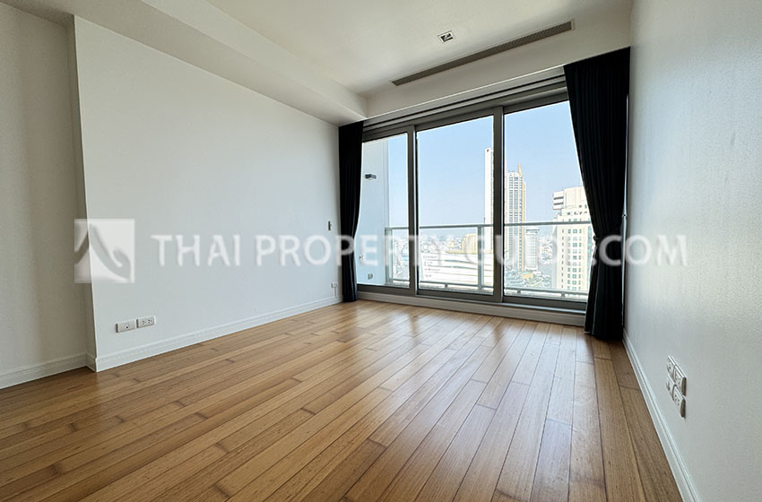 Condominium in Sathorn 